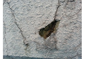 コンクリートひび割れ補修